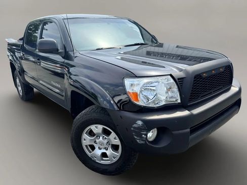 Used 2008 Toyota Tacoma PreRunner RWD image 2