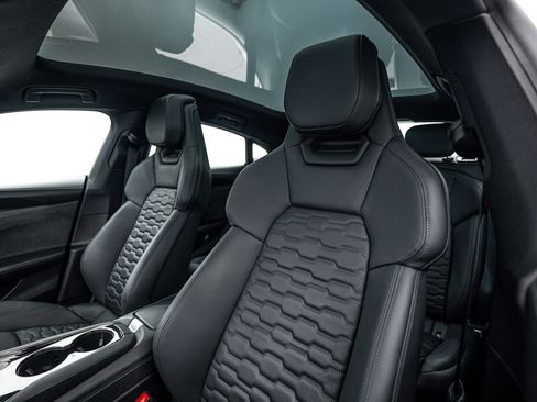 Certified 2023 Audi e-tron GT Premium Plus w/ Performance Package image 13