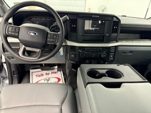New 2026 Ford F250 XL w/ XL Chrome Package image 16