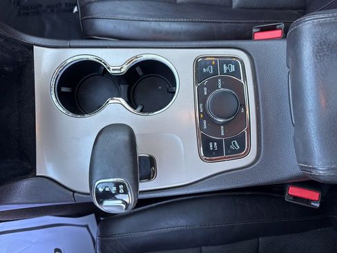 Used 2014 Jeep Grand Cherokee Summit image 24