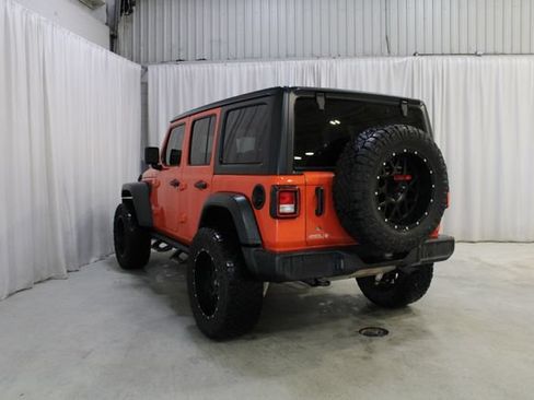 Used 2018 Jeep Wrangler Unlimited Sport S AWD/4WD image 23