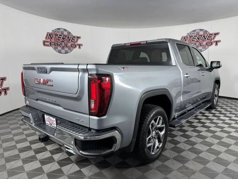 Used 2023 GMC Sierra 1500 SLT w/ SLT Premium Package AWD/4WD image 7