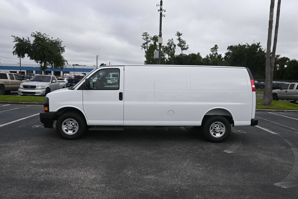 New 2025 Chevrolet Express 3500 Extended w/ Driver Convenience Package RWD image 2