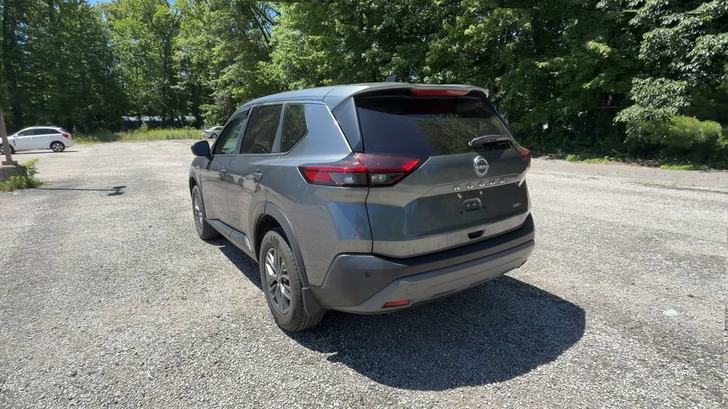 Used 2023 Nissan Rogue S AWD/4WD image 7