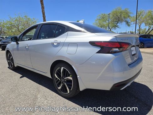 New 2025 Nissan Versa SR w/ Trunk Package image 3
