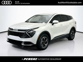 Used 2023 Kia Sportage LX image 1