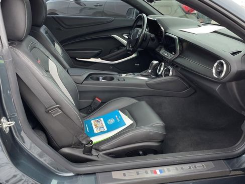 Used 2020 Chevrolet Camaro SS image 6