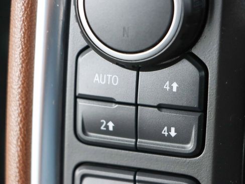 Used 2021 Chevrolet Silverado 1500 High Country image 23