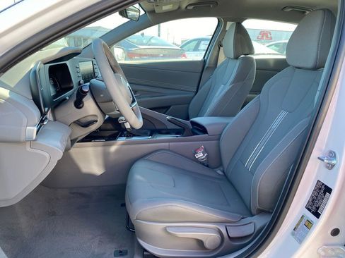 New 2026 Hyundai Elantra Sport FWD image 24