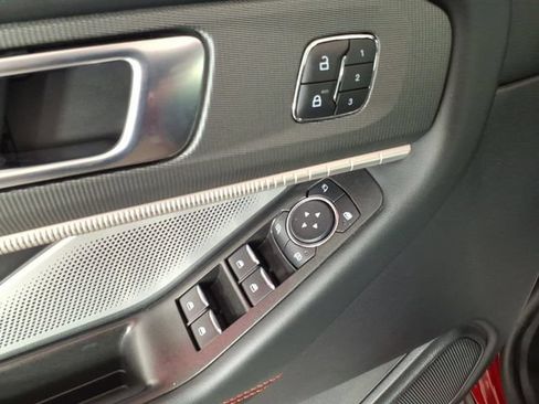 Used 2025 Ford Explorer ST AWD/4WD image 16