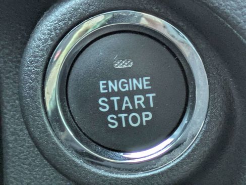 Certified 2023 Subaru Forester Limited AWD/4WD image 32