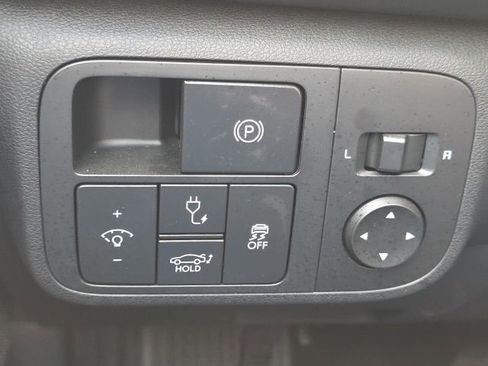 Certified 2024 Hyundai Ioniq 6 SE image 11