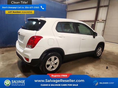 Used 2020 Chevrolet Trax LS image 4