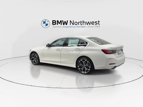 New 2026 BMW 330i xDrive Sedan w/ Convenience Package image 12