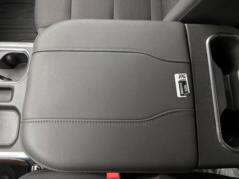 New 2026 GMC Sierra 1500 Elevation image 27