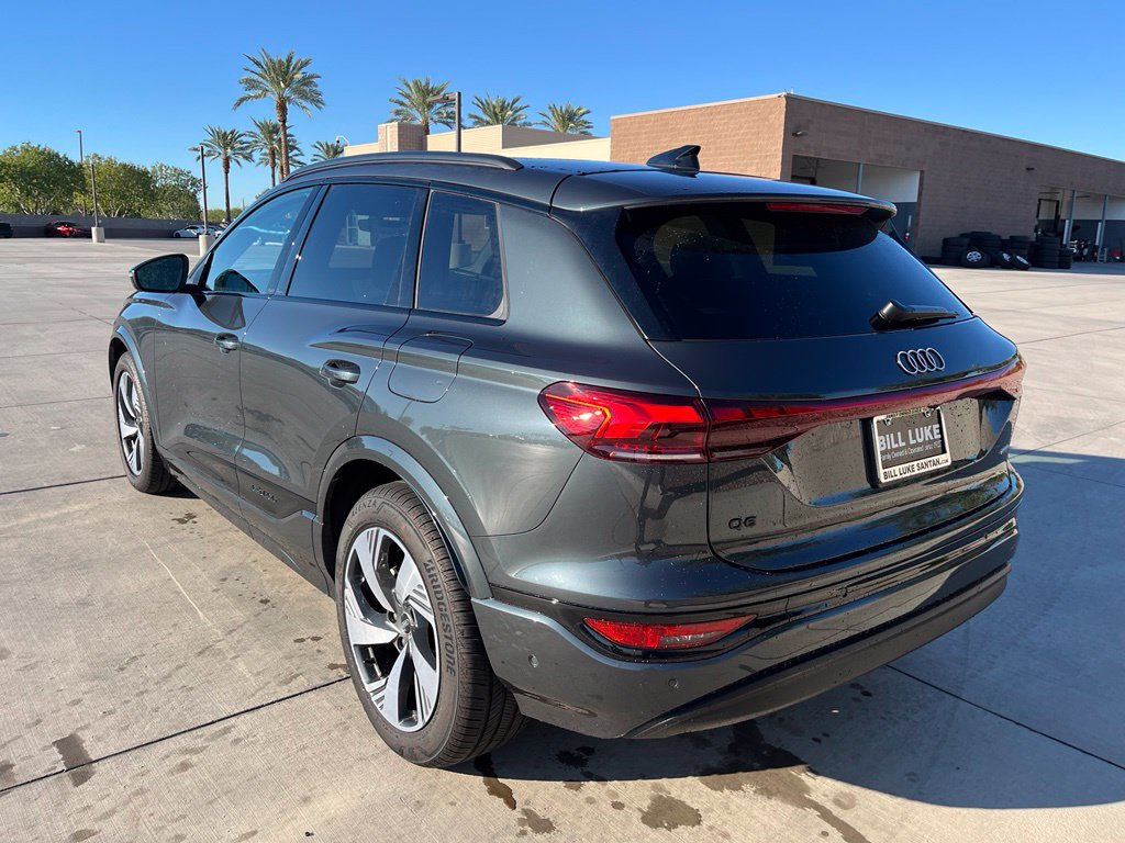 Used 2025 Audi Q6 e-tron Prestige w/ 20" Wheel Package AWD/4WD image 6