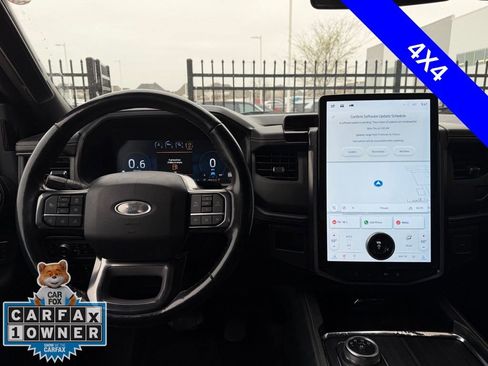 Used 2022 Ford Expedition Platinum image 8