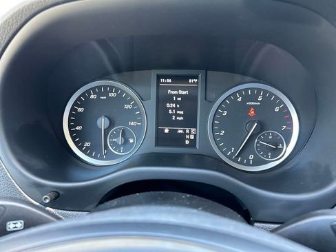 New 2023 Mercedes-Benz Metris Passenger image 15