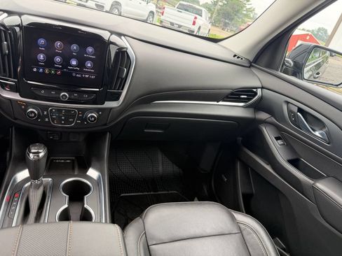Used 2020 Chevrolet Traverse Premier w/ Redline Edition AWD/4WD image 26