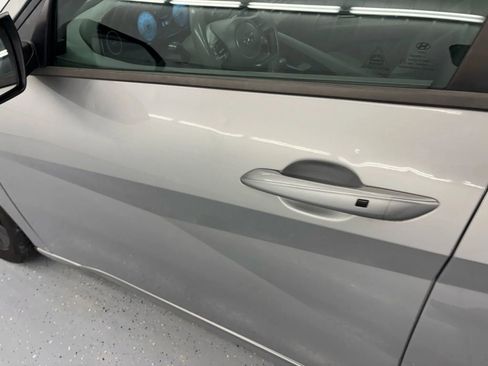 Used 2022 Hyundai Elantra SEL w/ Convenience Package FWD image 20