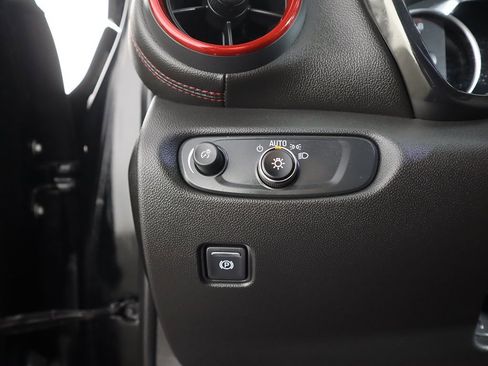 Used 2021 Chevrolet Blazer RS image 38