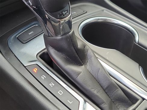 Used 2022 Chevrolet Equinox LT w/ Driver Convenience Package image 30