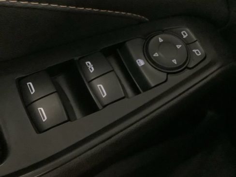 Used 2020 Chevrolet Traverse LT AWD/4WD image 20