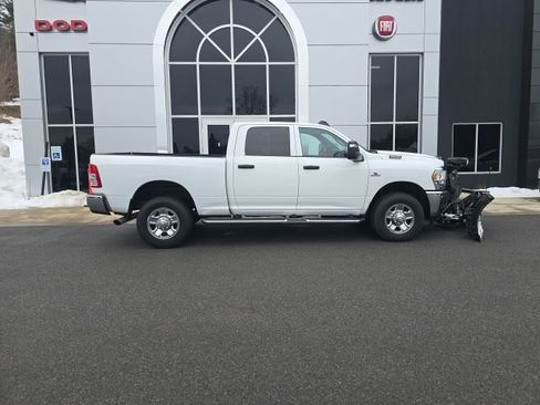 Certified 2023 RAM 3500 Tradesman image 7