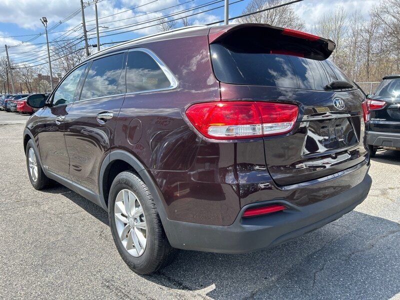 Used 2016 Kia Sorento LX AWD/4WD image 6