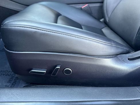 Used 2023 Tesla Model 3 Standard Range image 14