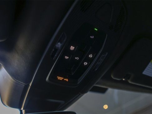 Certified 2025 Porsche Panamera GTS image 28