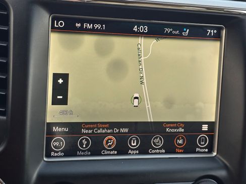 Used 2018 Jeep Grand Cherokee Limited w/ Luxury Group II image 18