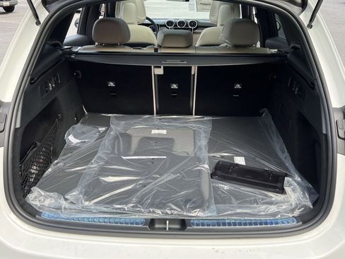 New 2026 Mercedes-Benz GLC 300 4MATIC image 24