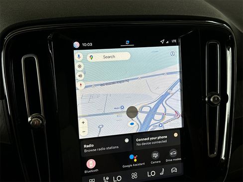 New 2026 Volvo XC40 B5 Ultra image 18