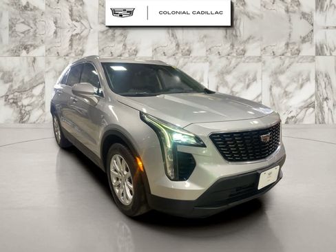 Used 2022 Cadillac XT4 Luxury image 6