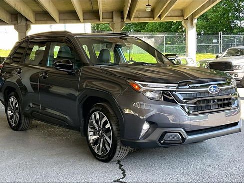 Certified 2026 Subaru Forester Touring AWD/4WD image 19