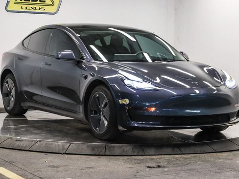 Used 2022 Tesla Model 3 RWD image 5
