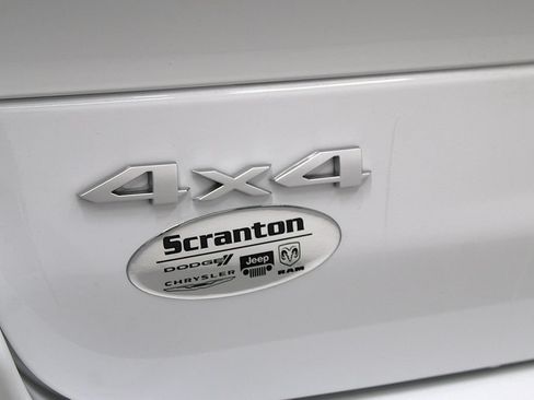 New 2026 Jeep Grand Cherokee L Limited w/ MOPAR Finishing Package AWD/4WD image 46