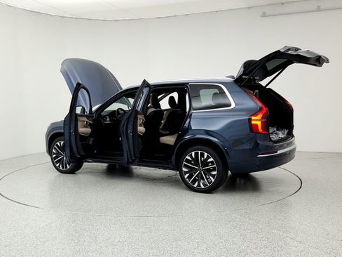 New 2026 Volvo XC90 B6 Plus w/ Protection Package Premier image 12