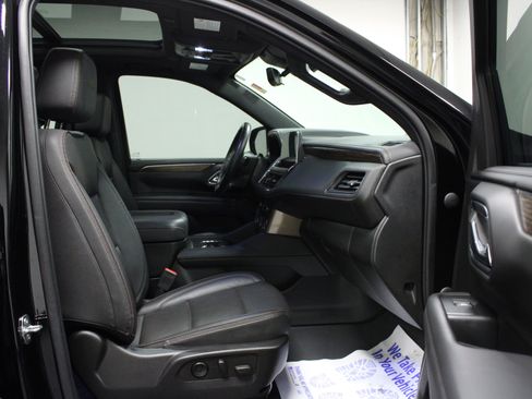 Used 2023 Chevrolet Tahoe High Country w/ Advanced Technology Package image 18