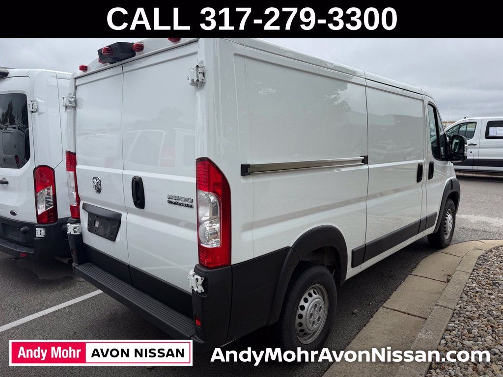 Used 2025 RAM ProMaster 2500 w/ Convenience Group FWD image 4