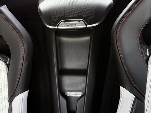 Used 2023 Chevrolet Corvette Stingray Premium Conv w/ Z51 Performance Package image 70