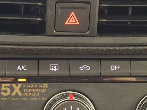 Used 2019 Volkswagen Jetta SE image 29