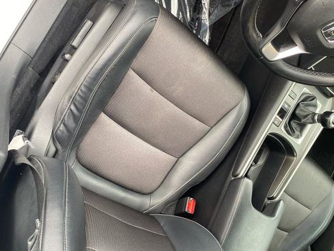 Used 2018 Honda Accord Sport image 12