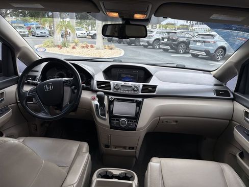 Used 2014 Honda Odyssey EX-L image 10