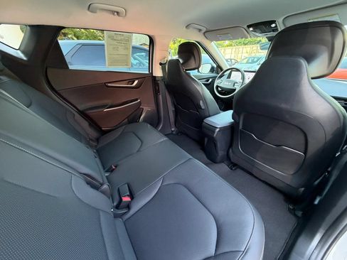 Used 2023 Kia EV6 Wind w/ Wind Technology Package AWD/4WD image 18
