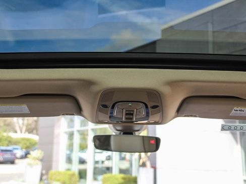 Certified 2022 Audi Q5 2.0T Prestige w/ Prestige Package image 17