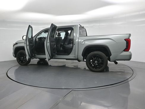 Used 2024 Toyota Tundra Limited image 37