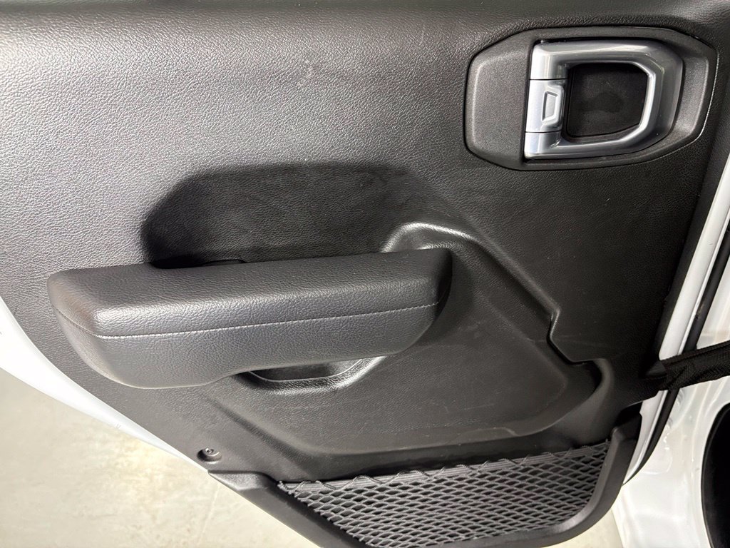 Used 2025 Jeep Wrangler Unlimited Sport AWD/4WD image 33