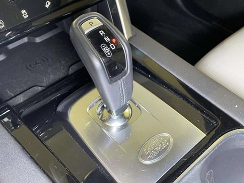 Used 2023 Land Rover Discovery Sport SE R-Dynamic AWD/4WD image 32
